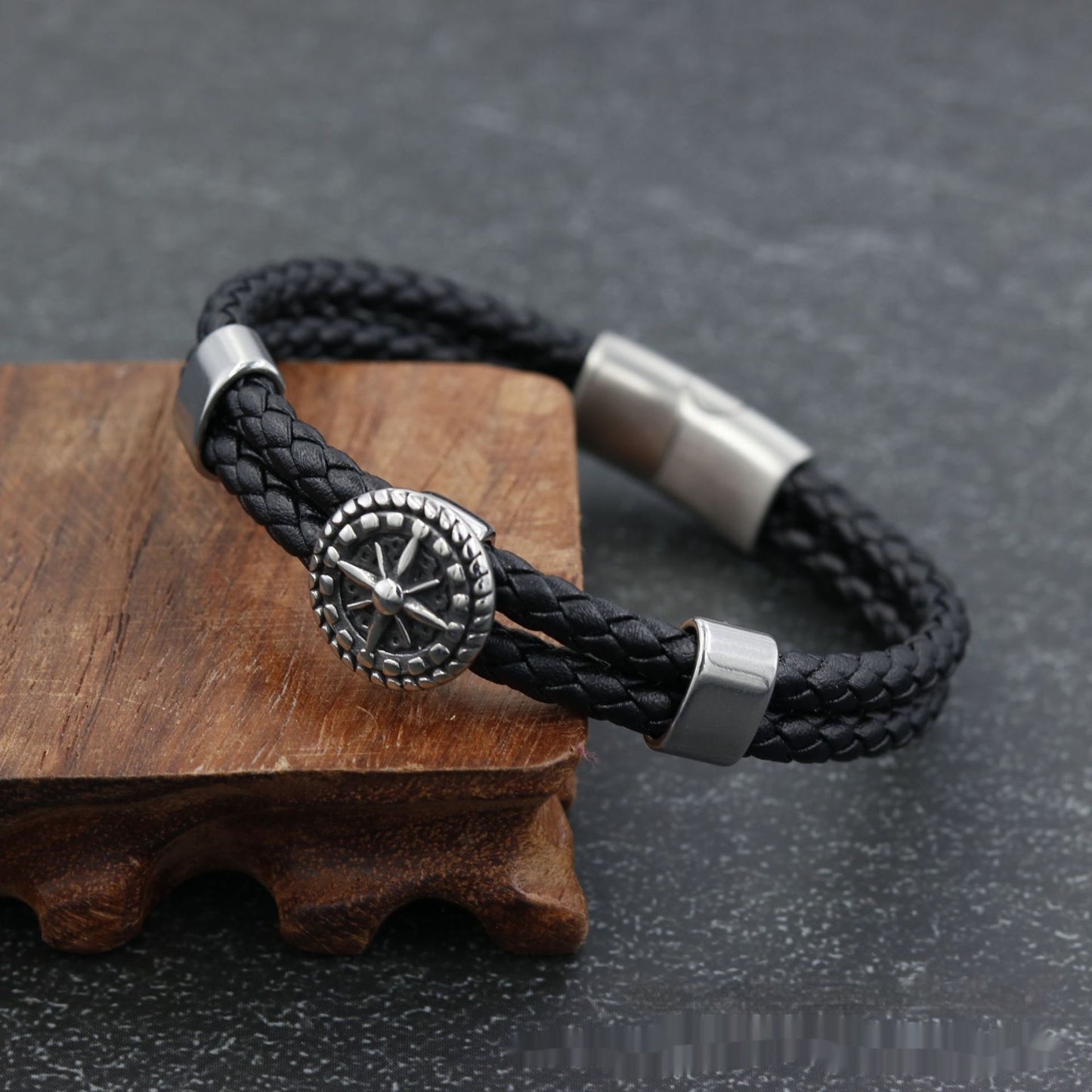 Double Compass Bracelet black