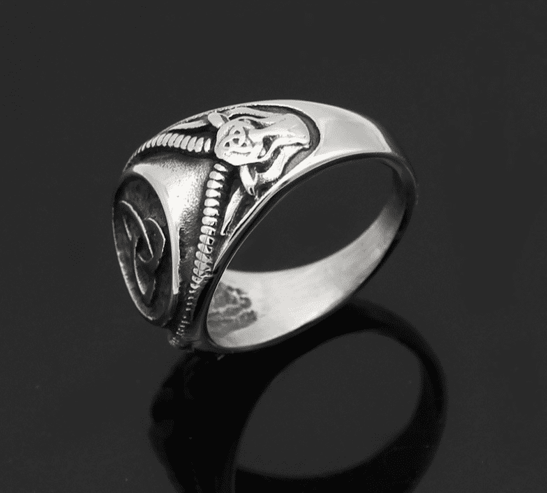 Triskelion Ring - Viking Century