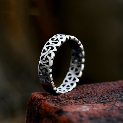 Infinity Knot Ring