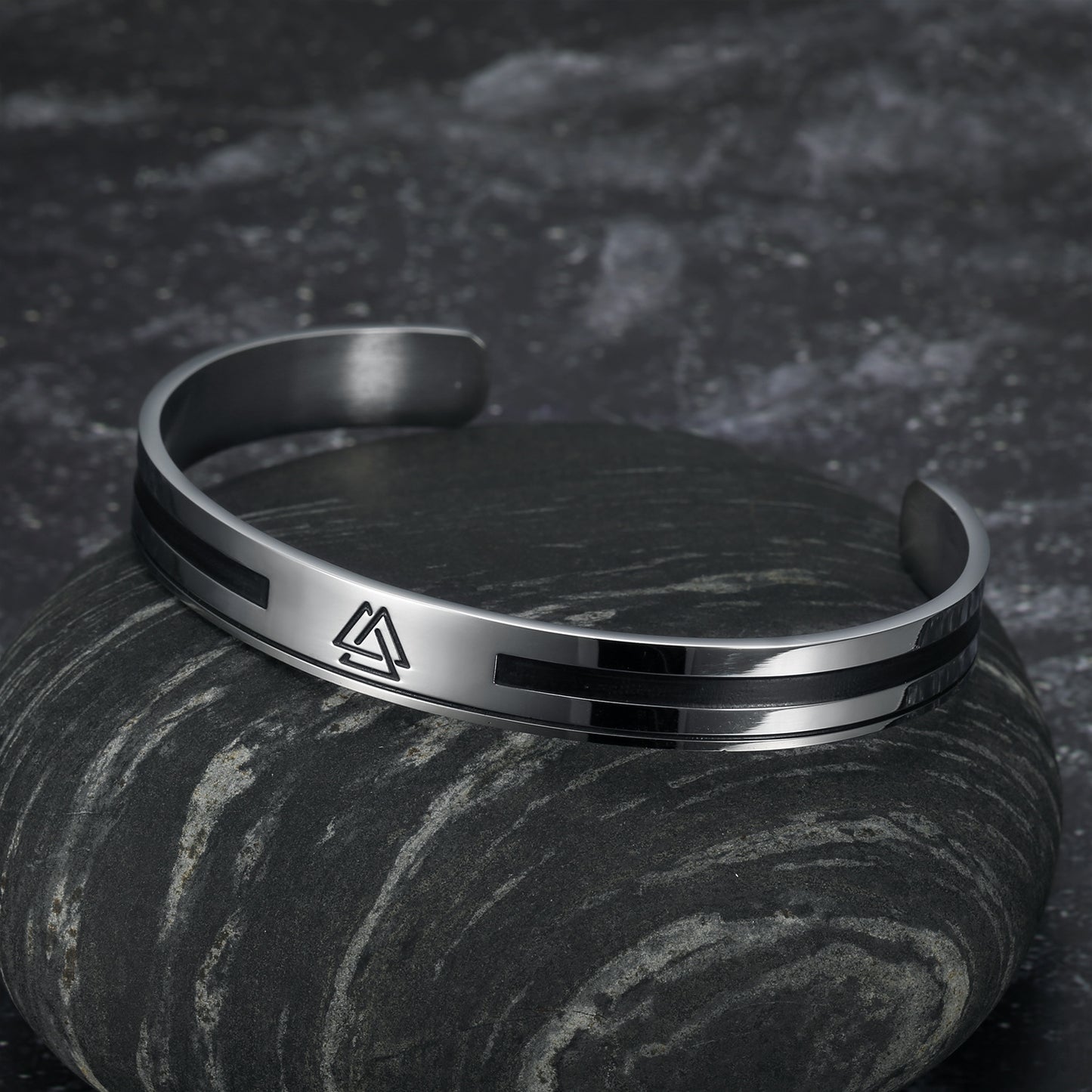 Odin's Triangles Bracelet - Viking Century