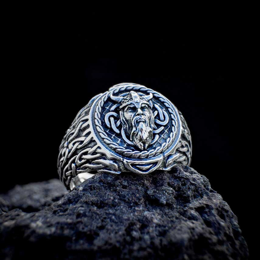 Valhalla Warrior Ring – Viking Century